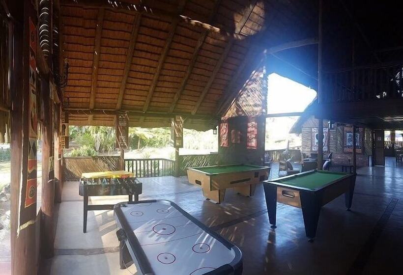 ホテル Kwambali Riverside Lodge