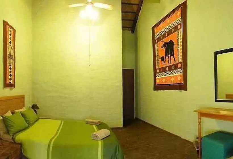 ホテル Kwambali Riverside Lodge