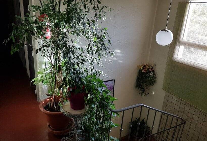 هتل Le Chemin Neuf