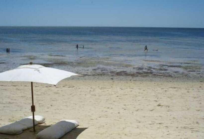 هتل Princesse Du Lagon