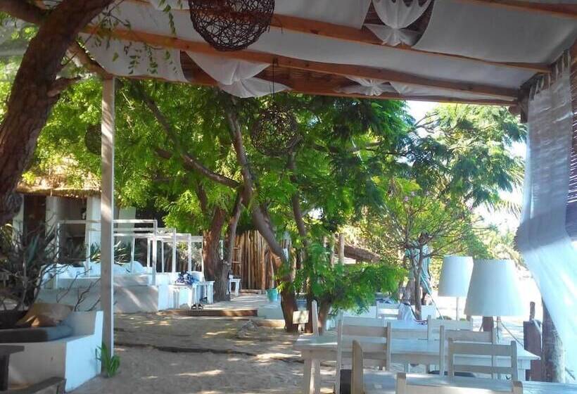 هتل Princesse Du Lagon