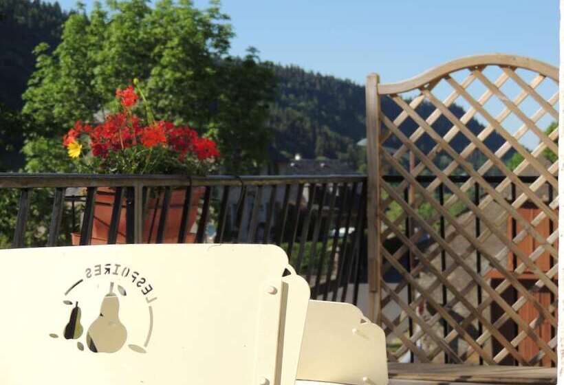 בית מלון כפרי Restaurant Du Plomb Du Cantal