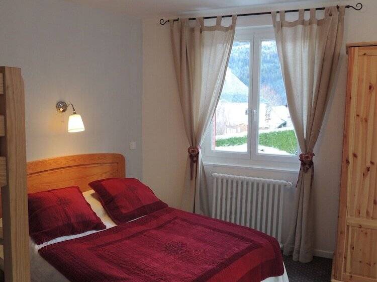 בית מלון כפרי Restaurant Du Plomb Du Cantal