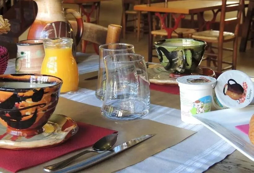 Hotelli Restaurant Du Plomb Du Cantal