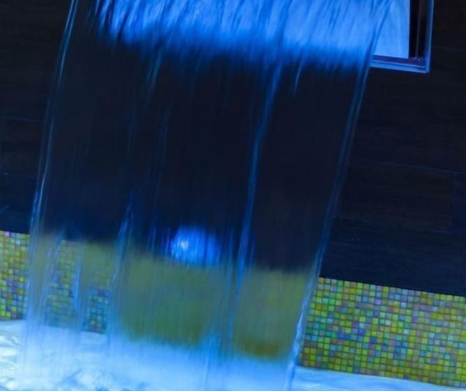 هتل Roman By Dumbrava Business Resort