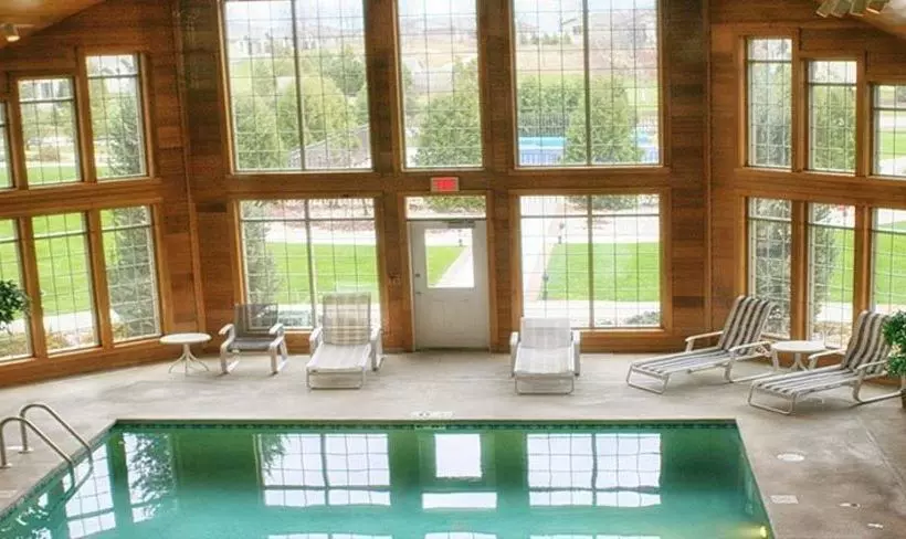 Hotelli Scandinavian Lodge