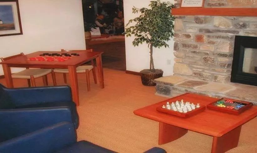 Hotelli Scandinavian Lodge
