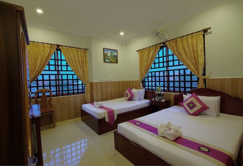 ホテル Serkirin Mary Angkor Villa