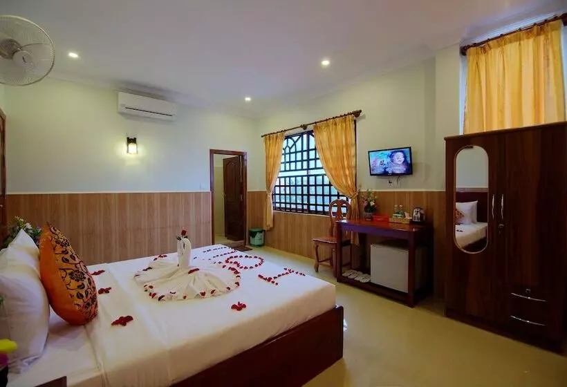 هتل Serkirin Mary Angkor Villa