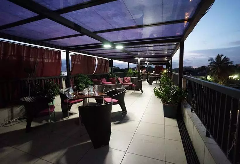 Star Land Hotel Bonapriso