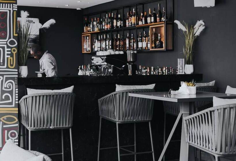 Star Land Hotel Bonapriso