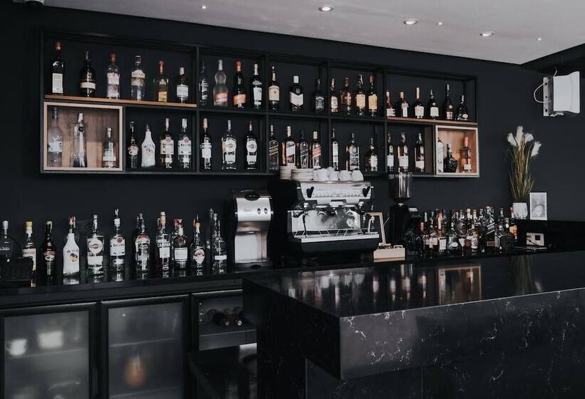 Star Land Hotel Bonapriso