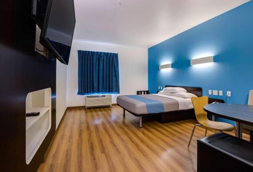 Motel 6 Poplar Bluff, Mo