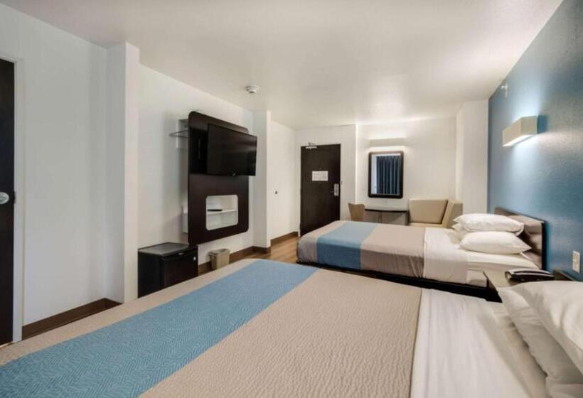 Motel 6 Poplar Bluff, Mo