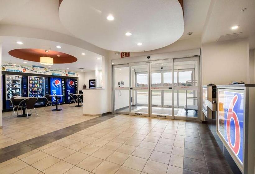 Motel 6 Poplar Bluff, Mo