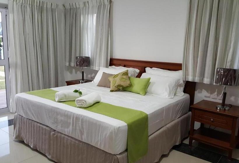 پانسیون Bambous River Lodge