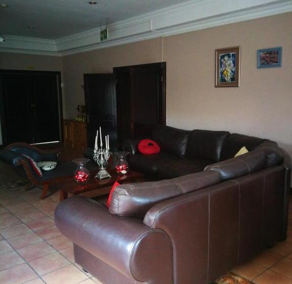 פנסיון Condor House Luxury Room