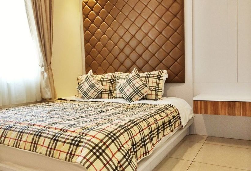 Ravarine Suite Apartment