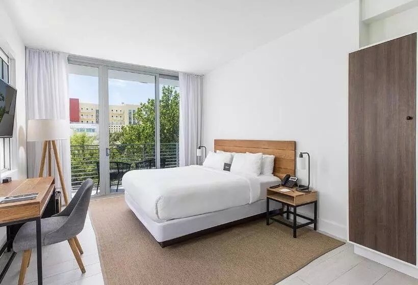 The Meridian Hotel Miami Beach