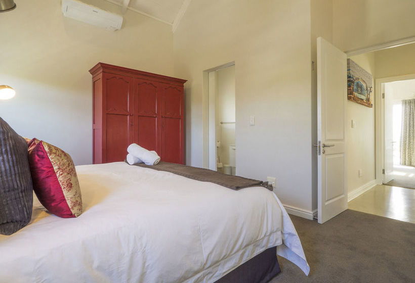 Thesen Islands Holiday House