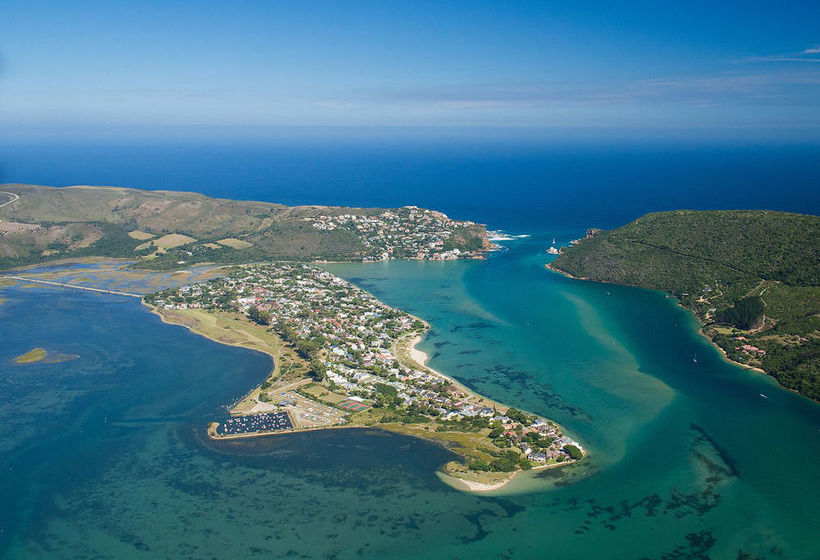 Thesen Islands Holiday House