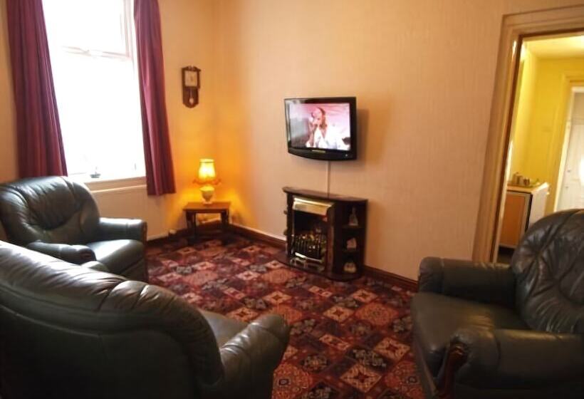 Waverley House Apartments