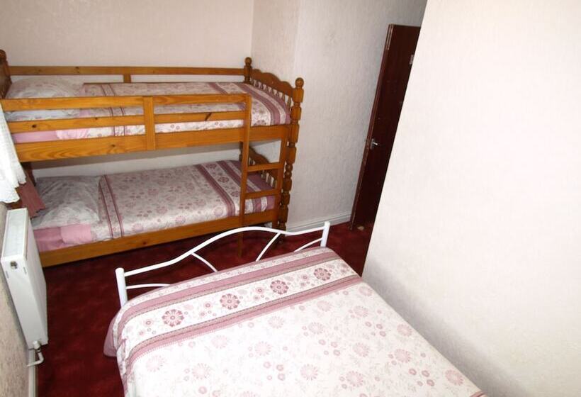 Waverley House Apartments