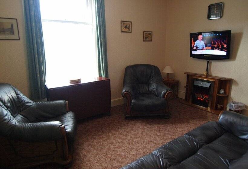 Waverley House Apartments