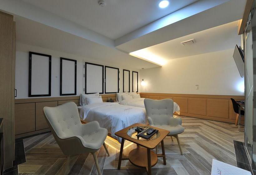 Ytt Hotel Nampo Dong Busan