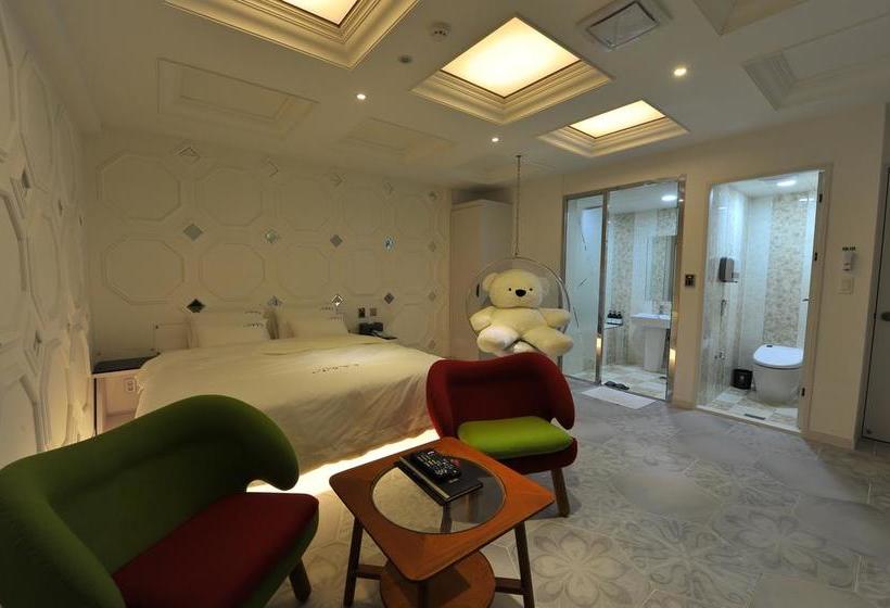 Ytt Hotel Nampo Dong Busan