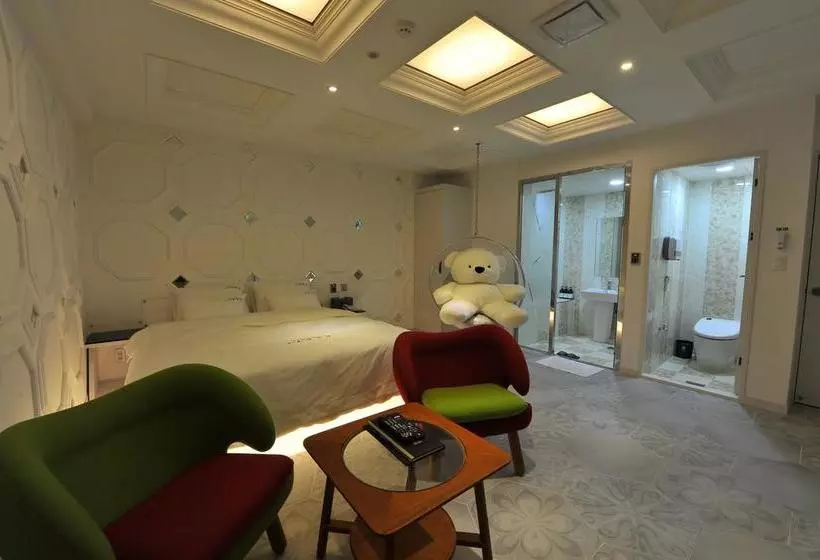 Ytt Hotel Nampo Dong Busan
