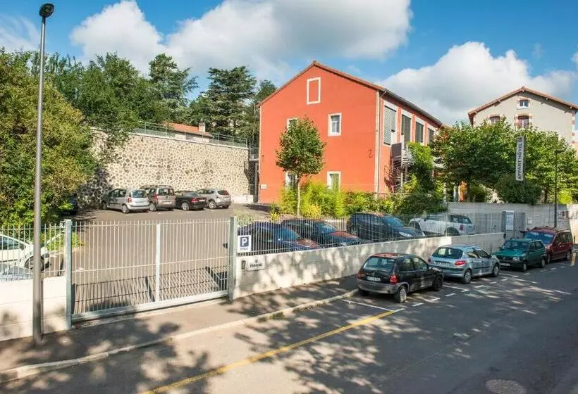 هاستل Gîte D'etape Des Capucins
