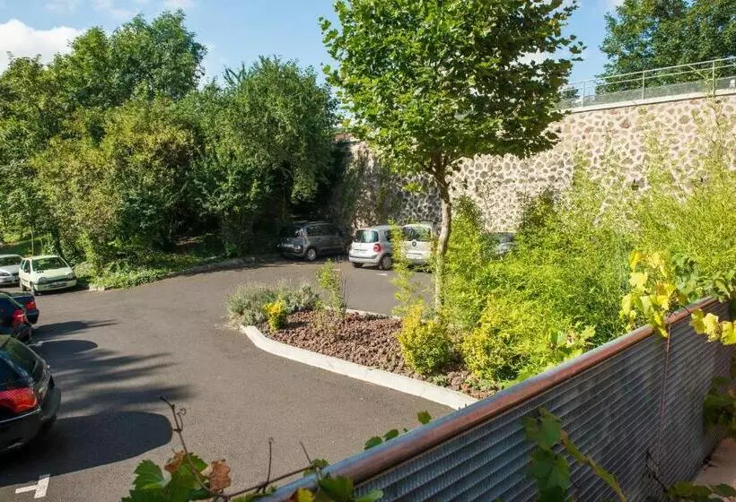 هاستل Gîte D'etape Des Capucins