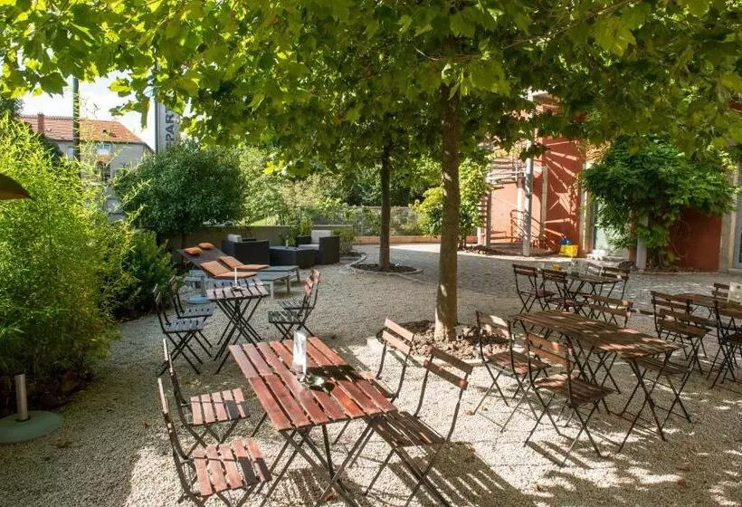 هاستل Gîte D'etape Des Capucins
