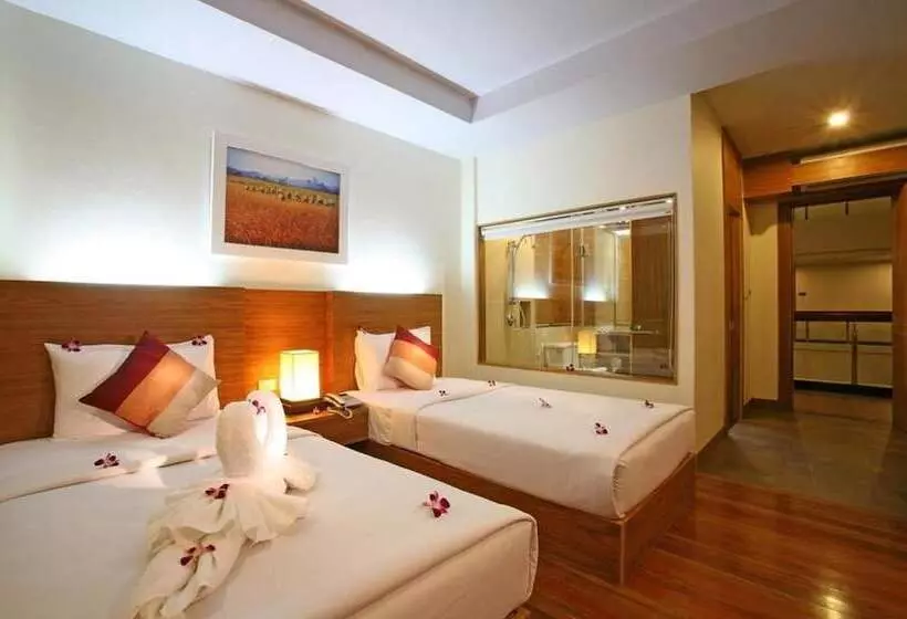 Baan Saikao Plaza Hotel & Service Apartment