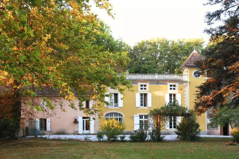 ベッドアンドブレックファースト Château De La Prade