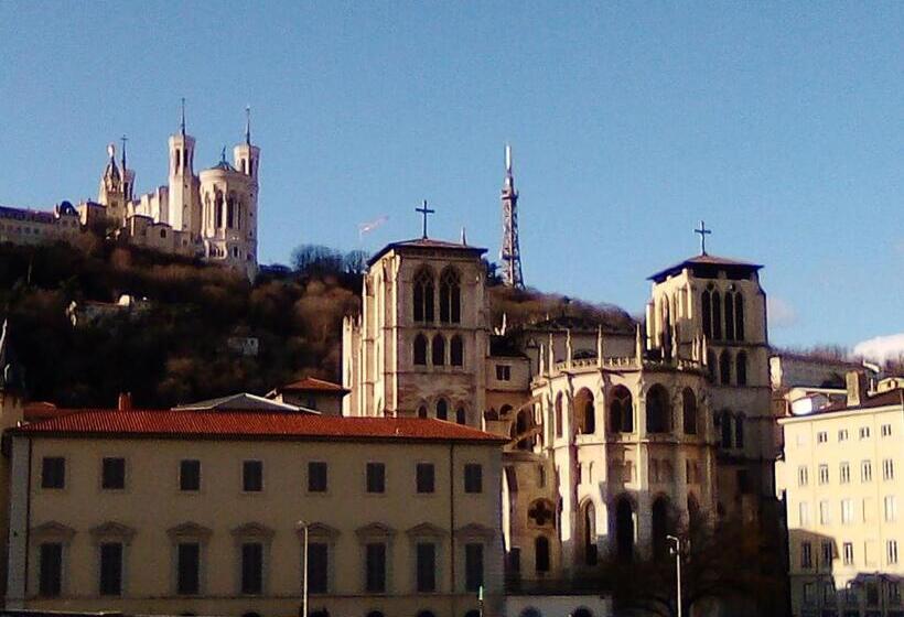 ベッドアンドブレックファースト Dolce Casa