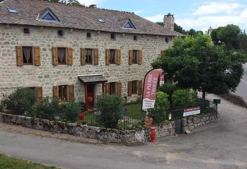 ベッドアンドブレックファースト La Pierre Trouée Chambre D Hôtes
