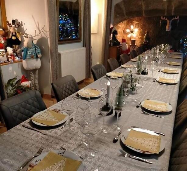 住宿加早餐  La Pierre Trouée Chambre D Hôtes