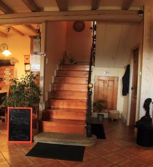 ベッドアンドブレックファースト La Pierre Trouée Chambre D Hôtes