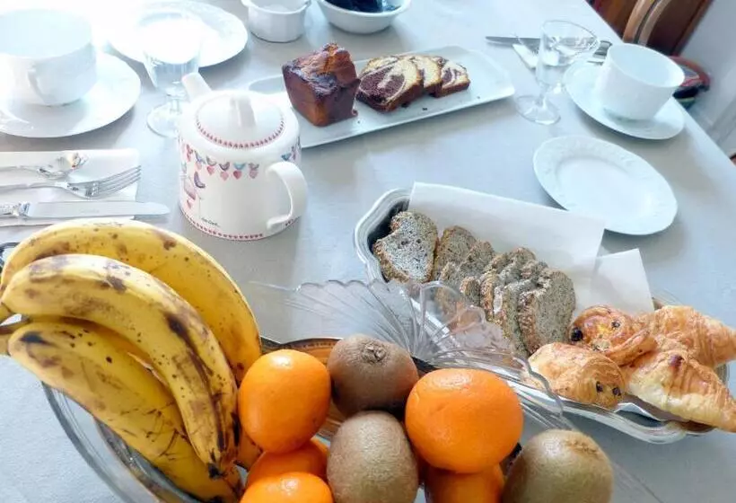 Aamiaismajoitus (B&B) Villabona