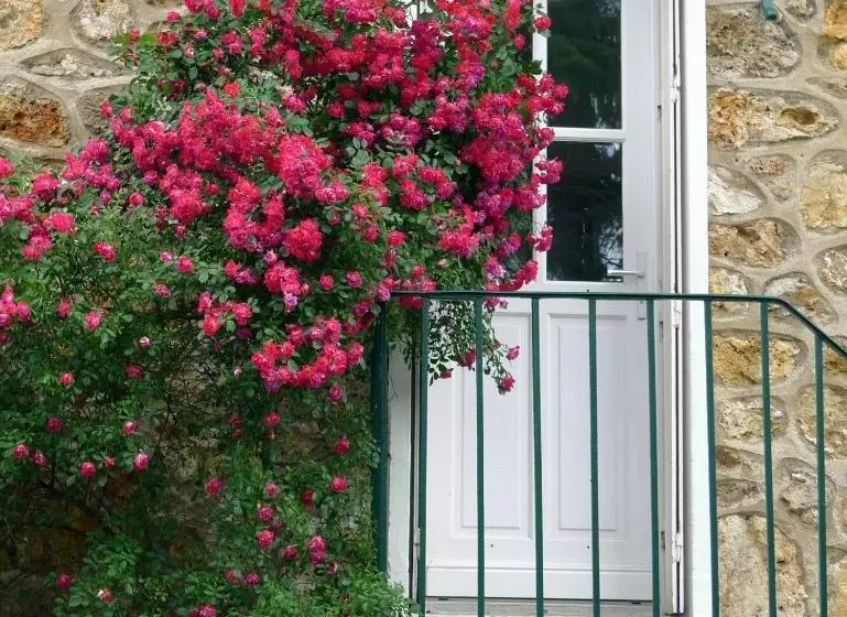 Aamiaismajoitus (B&B) Villabona