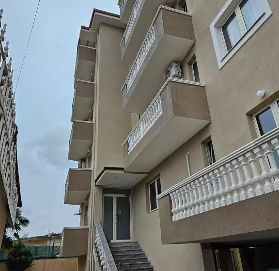 Hotel 045