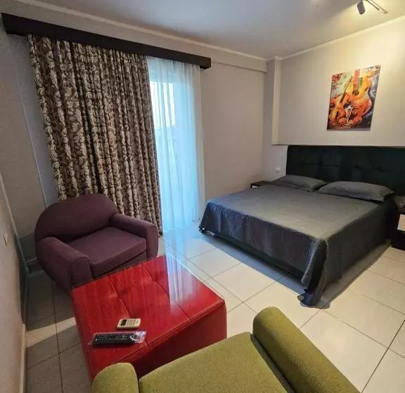 Hotel 045