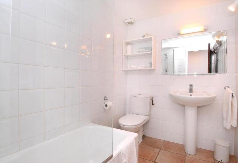 فندق Domaine De Saint Pierre