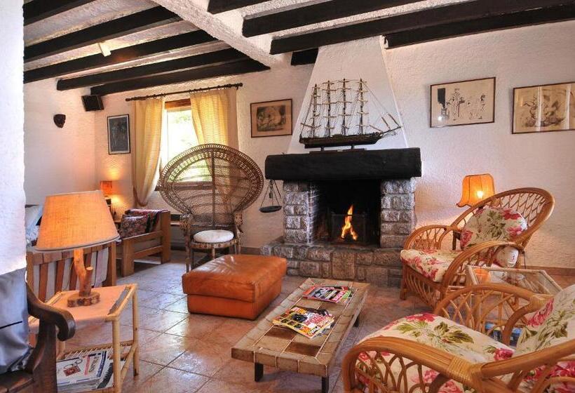 فندق Domaine De Saint Pierre