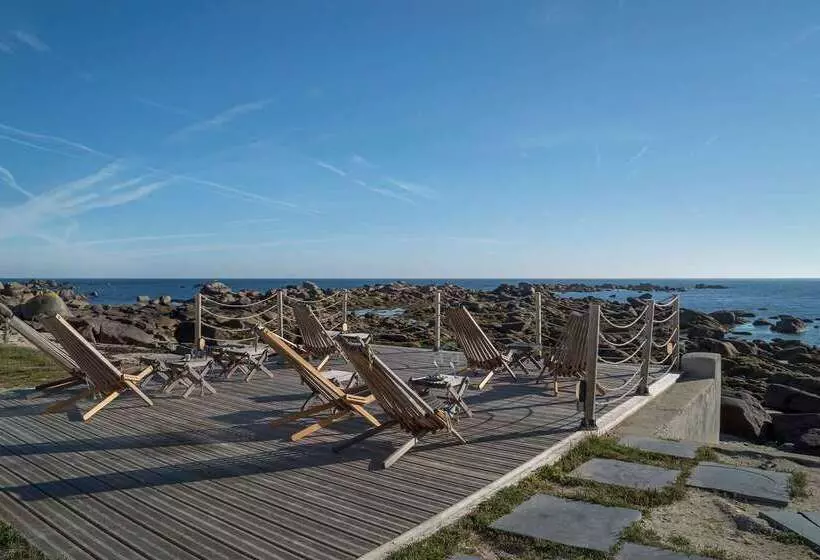 Hotelli Hôtel De La Mer & Spa