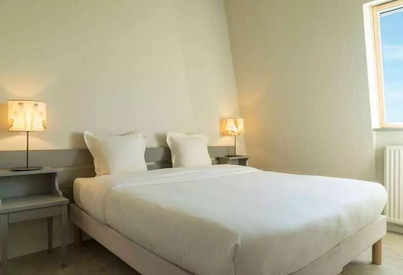 Hotelli Hôtel De La Mer & Spa