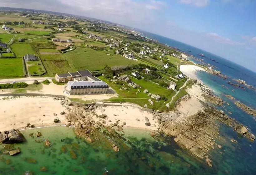 Hotelli Hôtel De La Mer & Spa