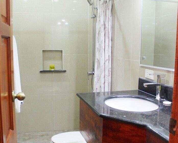 酒店 Lost Horizon Beach Dive Resort